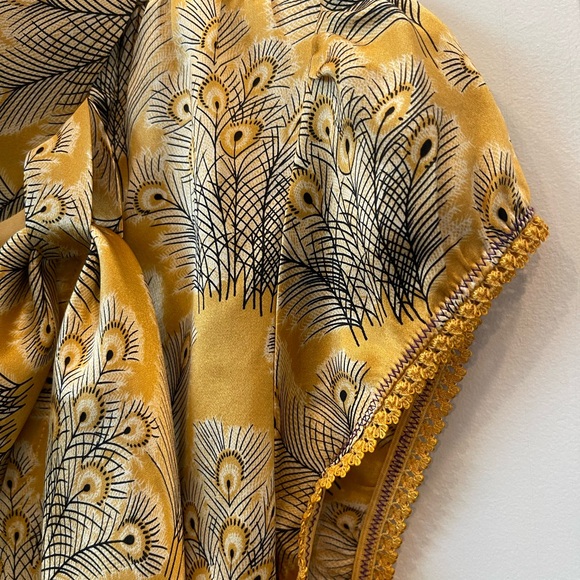 Free People Woman’s Gold Peacock Feather Print Top / Blouse  Size:6 Preloved - Picture 5 of 10
